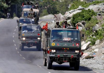 An Indian Army convoy moves along a highway leading to Ladakh, at Gagangeer in Kashmir's Ganderbal district 18 June 2020 (Reuters/Danish Ismail/File Photo).